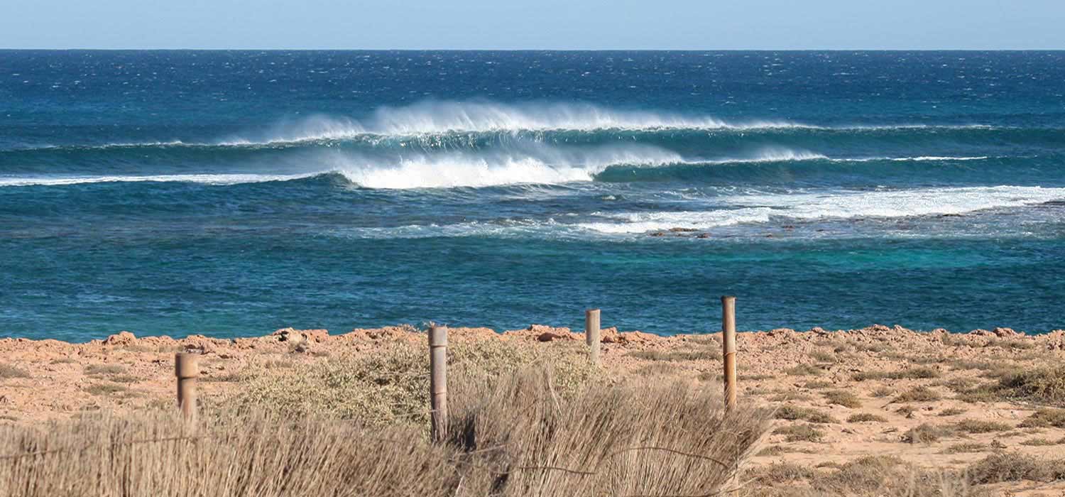 The swell at Tombstones at Gnaraloo