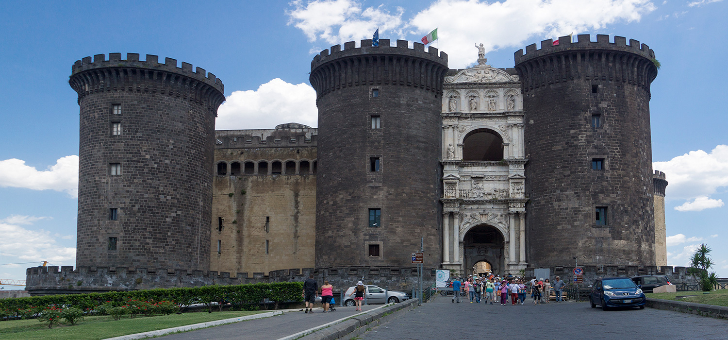 Castel Nuovon in Naples
