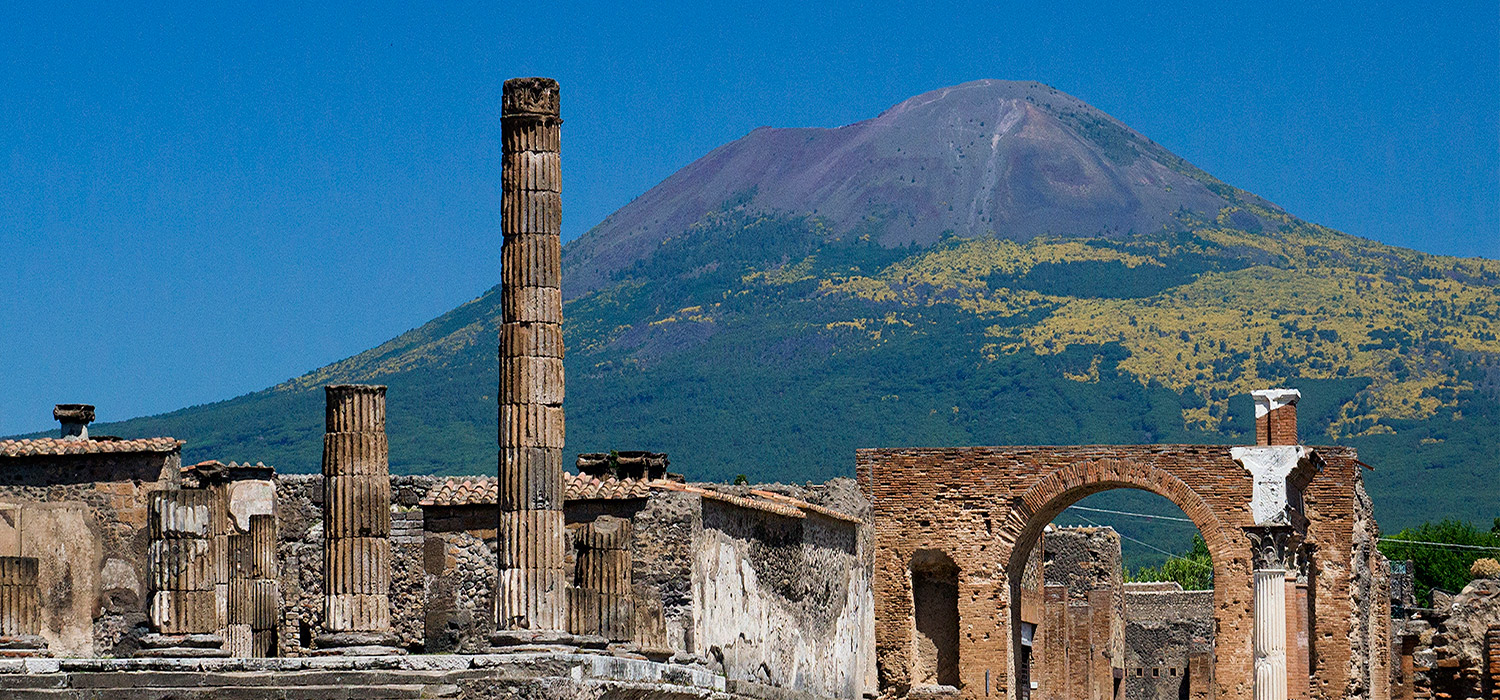 Pompeii and mount Vesiusus