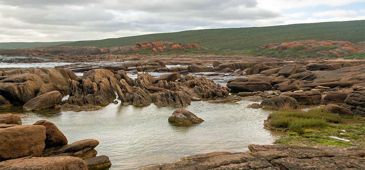 Rocks and pools at Cape Leeuwin 