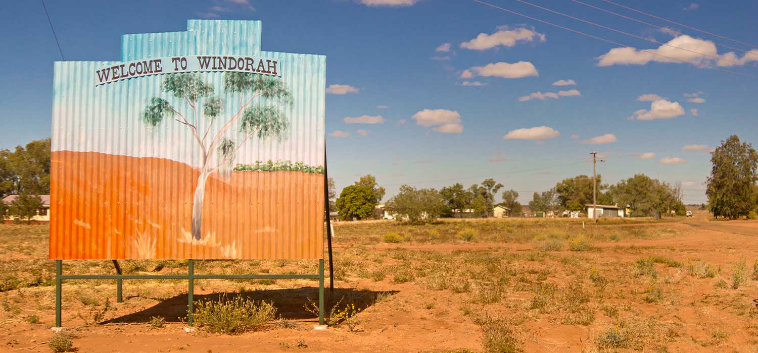 Welcome to Windorah sign